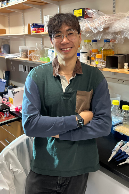 Jimmy Ly in the lab